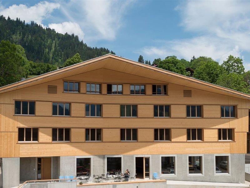 Saanen Gstaad Youth Hostel Exteriör bild